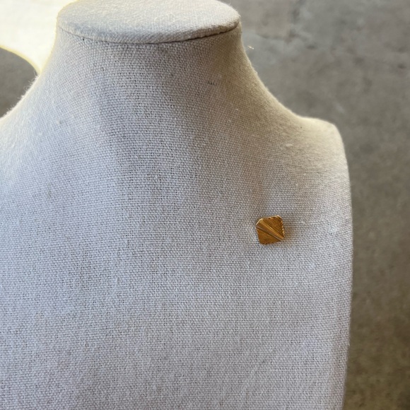 Solid 14k Yellow Gold Square Striped Tie Tack Pin Vintage 2.8 Grams Stamped - Picture 2 of 14